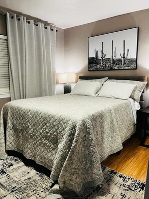 3 bedrooms, in-room safe, free WiFi, bed sheets - My cozy home (Isleton)