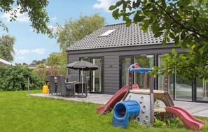 Children’s area - Lovely home in Stubbekøbing with WiFi (Stubbekøbing)
