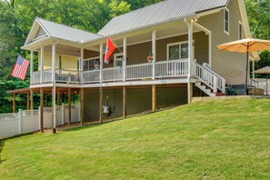 Exterior - Modern Tims Ford Lake Home w/ Private Dock & Pool! (Lynchburg)