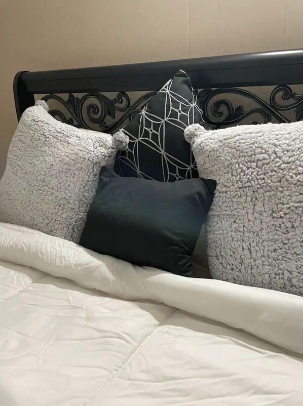 3 Schlafzimmer, Bügeleisen/Bügelbrett, WLAN, Bettwäsche