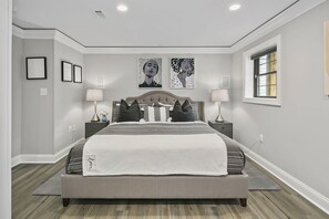 4 chambres, fer et planche à repasser, Wi-Fi gratuit, draps fournis
