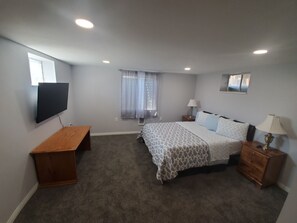 6 chambres, bureau, Wi-Fi gratuit, draps fournis