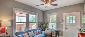 LOCATION!!Walk to Convention Center,Riverwalk,&Alamodome,Sleeps 4