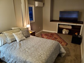 2 عدّة غرف نوم ومكتب وواي فاي مجانًا وملاءات أسرّة