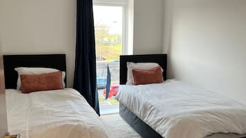 Apartment, Multiple Beds | 2 bedrooms, free WiFi, bed sheets