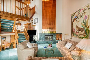 TV, fireplace, offices