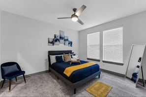 1 chambre, fer et planche à repasser, Wi-Fi gratuit, draps fournis