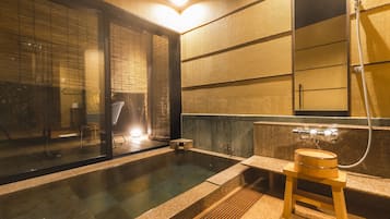 Premium Villa | Bathroom | Bidet, towels