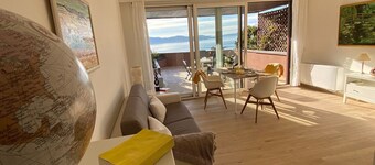 Barbara apartment with lake view in Ghiffa