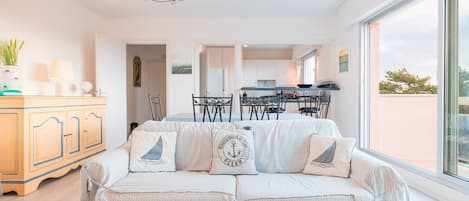 Téléviseur, lecteur de DVD