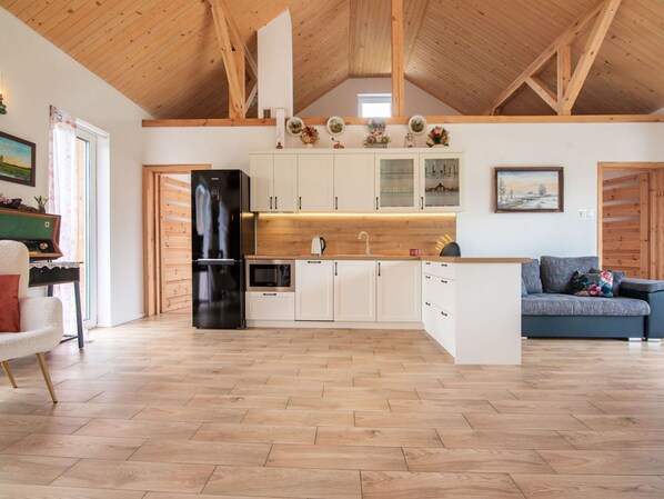 Televisión, chimenea