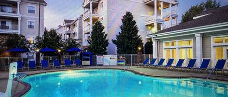 Indoor pool, outdoor pool