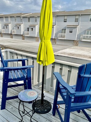 Property grounds - Beach Blanket Bungalow  (Galveston)