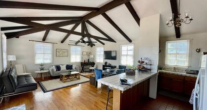 San Diego Old Town Family-sized Apartment with Patio