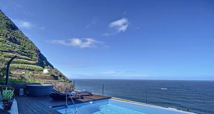 Villa das Escaleiras by Atlantic Holiday