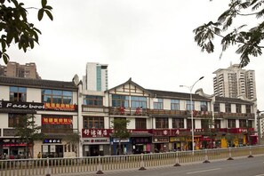 Unclassified image, 4 of 17, button - Shujie Hotel (Fuzhou)