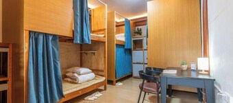 Xiangmo Youth Hostel