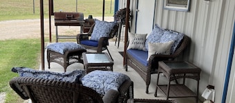 Quiet Country Ranch Barn Apartment!