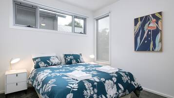 4 bedrooms, desk, iron/ironing board, travel cot