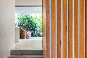 Interior - Kaylani 2 (Byron Bay)