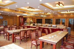 Restaurant - Haoting Hotel (Zigui)