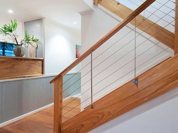 Interior - Great spot for family and friends to come together (Byron Bay)