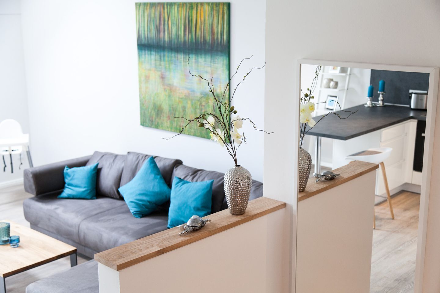 Fernseher, DVD-Player, Stereoanlage