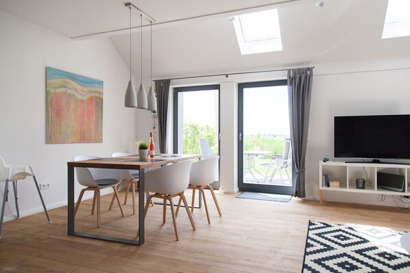 Dining - Traumhafte Maisonette Fewo Direkt am Meer - Gulfhof Polder72 (Esens)