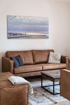 Télévision, chaîne hi-fi