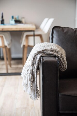 Imagen sin descripción, 5 de 77, botón