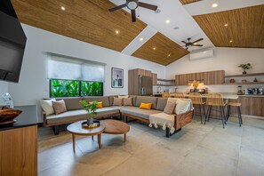 Televisión y estéreo