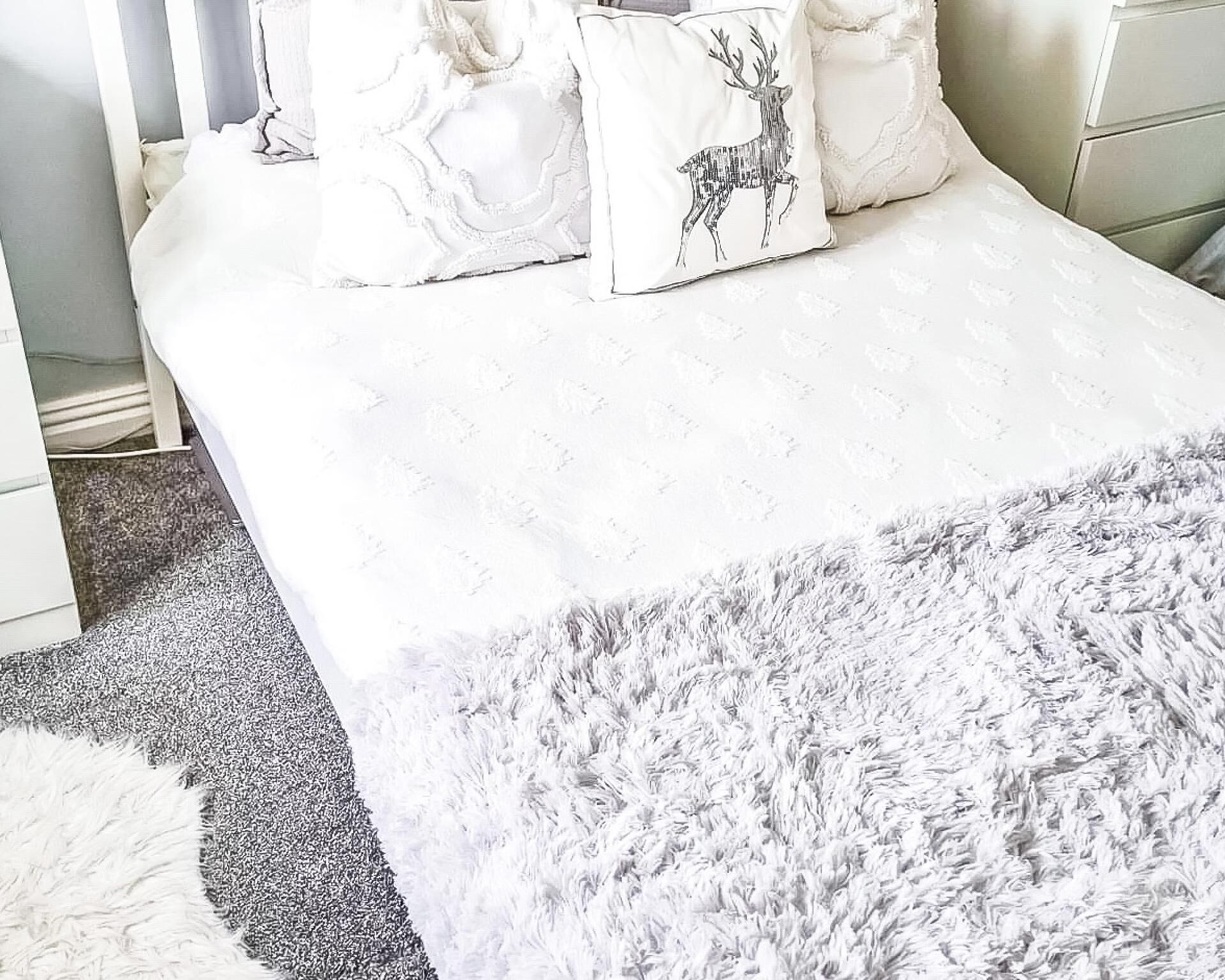 Talo | 3 makuuhuonetta, silitysrauta/-lauta, ilmainen Wi-Fi, vuodevaatteet