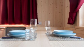 Apartment (0 Bedroom) | Interior