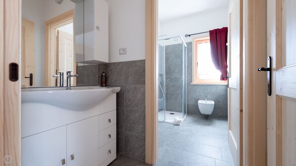 Apartment (0 Bedroom) | Interior