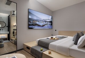 In-room safe, blackout drapes, soundproofing, iron/ironing board - SPEY HOTEL (Guangzhou)