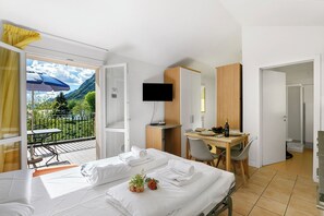 Wifi gratis y ropa de cama