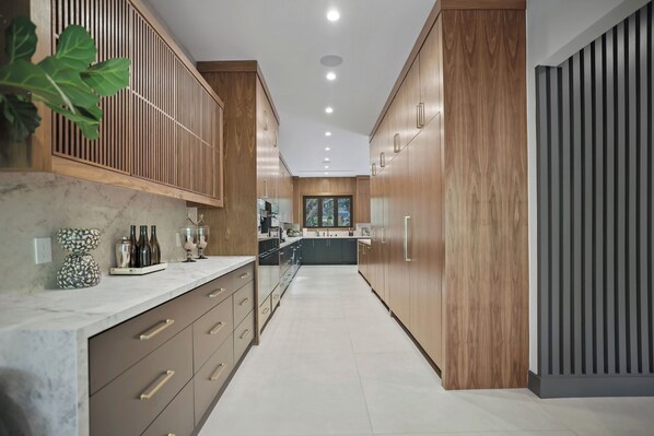 Private kitchen