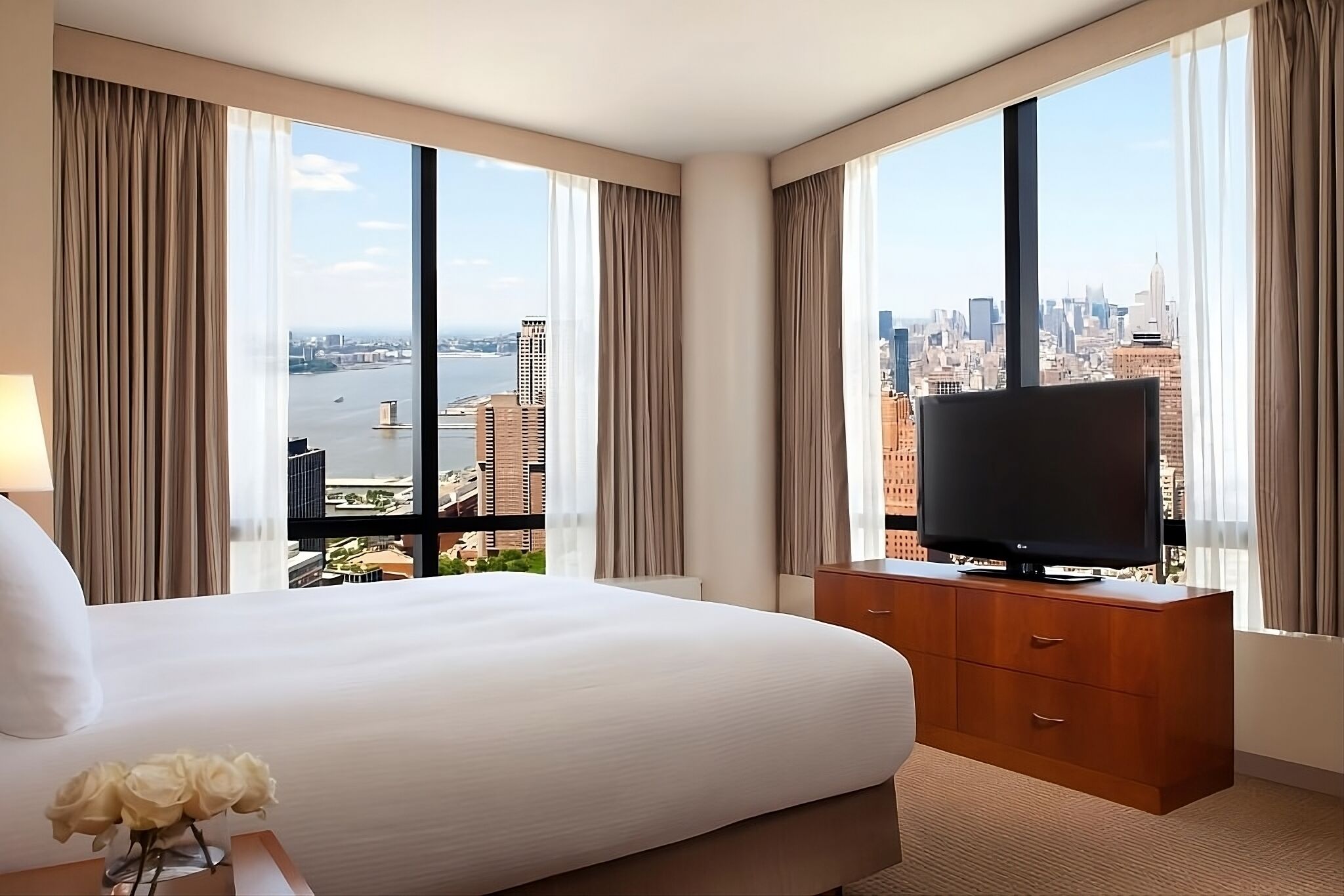 Haven of Rest and Relaxation! Pet-Friendly! Close to Wall Street