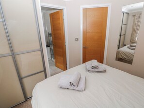 Casa de campo | 3 dormitorios, decoración individual, mobiliario individual