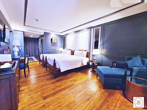 Phòng 2 giường đơn Deluxe | 1 phòng ngủ, minibar, két bảo mật tại phòng, bàn