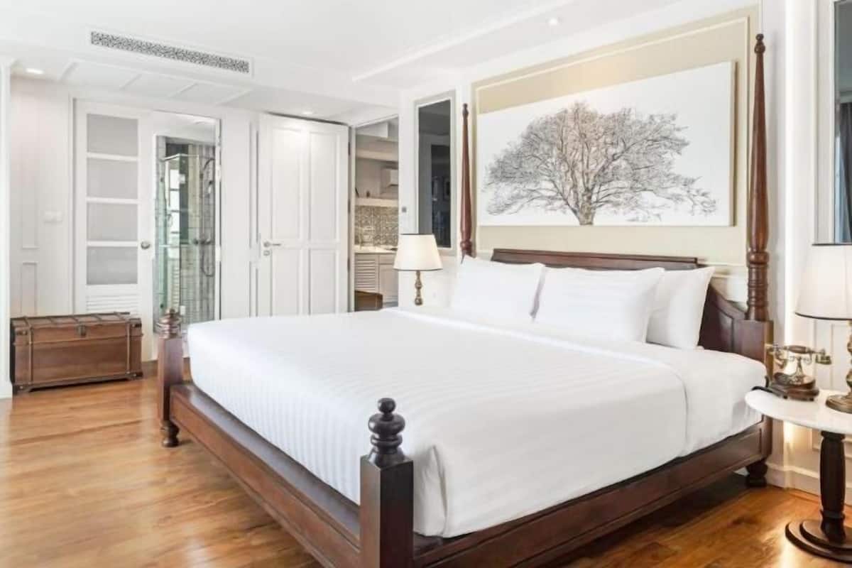 1 chambre, minibar, coffres-forts dans les chambres, bureau