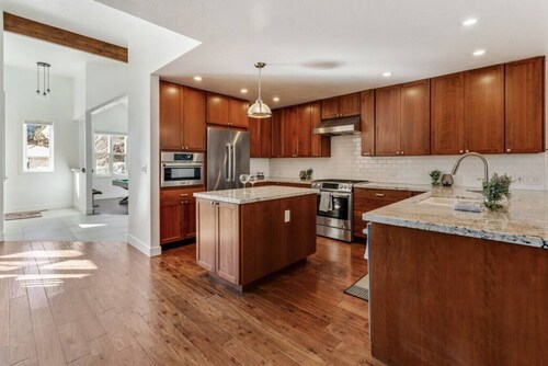 White Peak Lodge *Ping-Pong*Pool-Table*PACMAN*