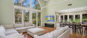 Karinya Parkland Estate