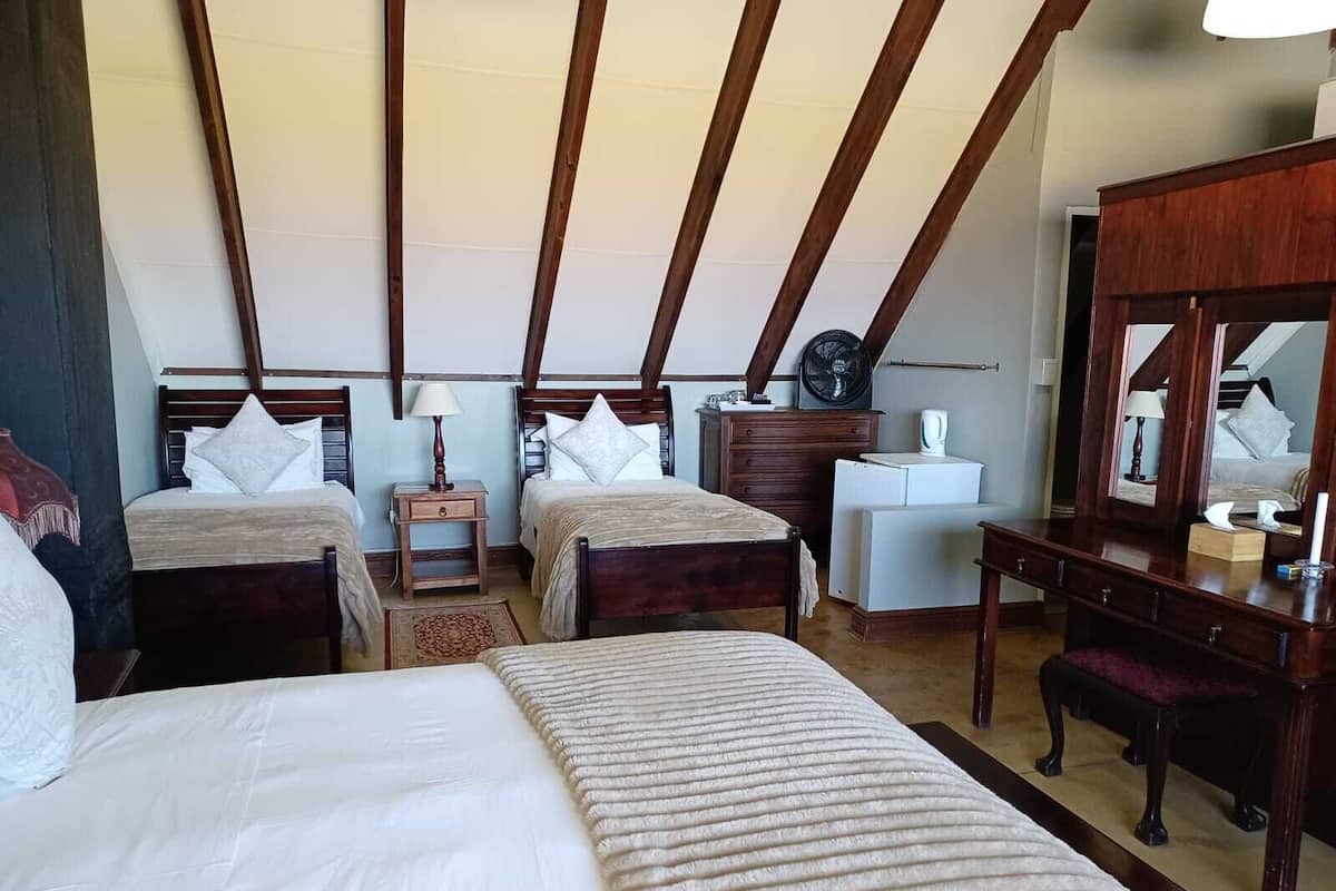 Family Quadruple Room, Mountain View | 9 bedrooms, free WiFi, bed sheets