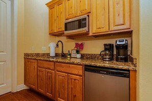 Microwave, dishwasher, coffee/tea maker, toaster