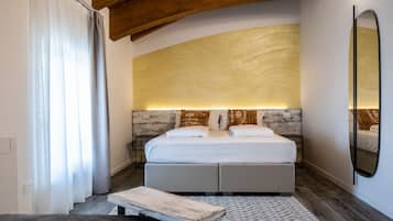 Comfort Double or Twin Room | In-room safe, blackout drapes, soundproofing, free WiFi