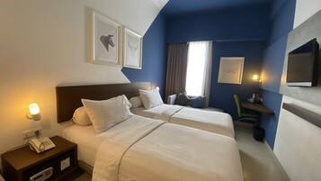 Superior Twin Room | In-room safe, desk, soundproofing, free WiFi