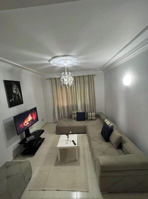 Living area - Magnificent apartment near arribat center (Rabat)