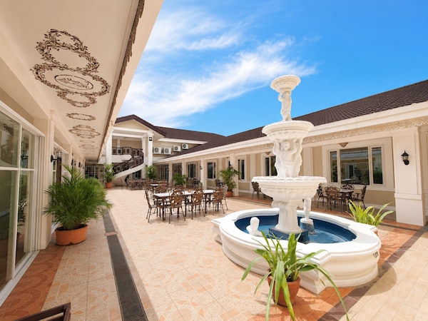 Fiesta Garden Hotel - Vigan City