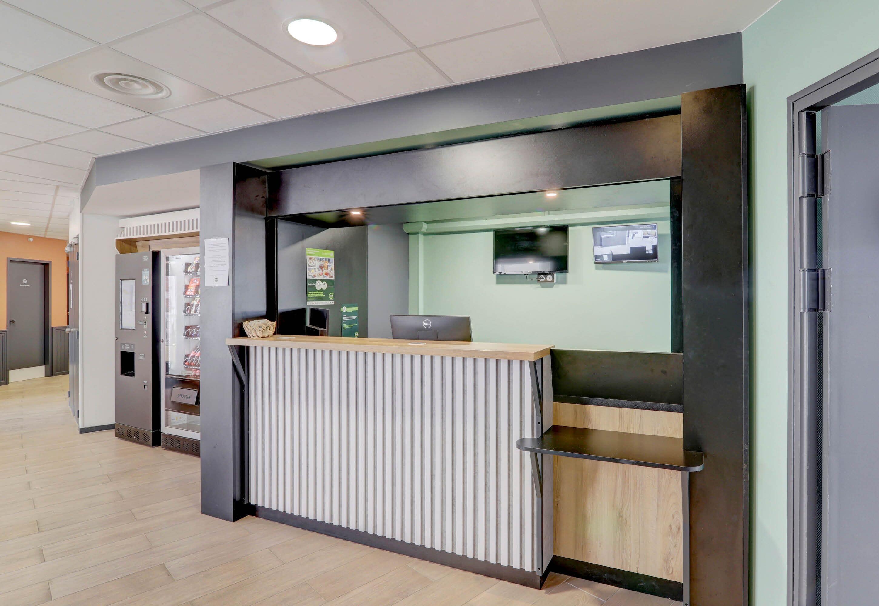 Foto - B&B HOTEL Montluçon Centre